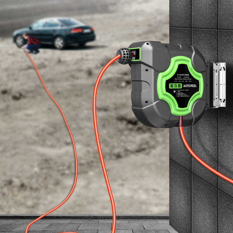 10/15/20M avvolgitubo retratti - Smart Garden Hose Timer recensione e prezzo
